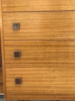 Mid-Century Chest Of Drawers, 1960s -Room Fold Zone 540d97ca eb63 4554 b187 2d764b3bf3fe