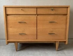 Large Vintage 6-drawer Chest Of Drawers From The 50s In Oak. -Room Fold Zone 55dff48a 0167 491f b423 ab843edc5d70