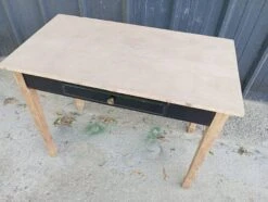 Office Table -Room Fold Zone 58696f18 8ec8 40e4 9af1 cc7934b056d0