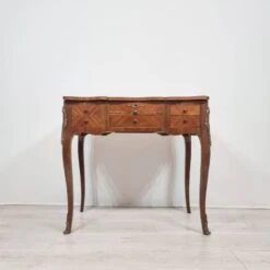 Antique Louis XV Dressing Table -Room Fold Zone 58cd6295 77ca 40d3 b97f 3f611b4010c9