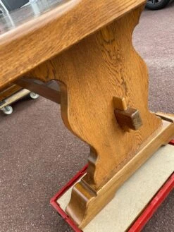 Monastery Table -Room Fold Zone 5bc15a05 fe4f 4d7a 9769 f2675c2d6dc1