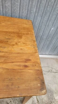 Old Rustic Farm Table, One Drawer -1m25 -Room Fold Zone 608a6fd8 b0ca 4e3e 884c b391345394fb