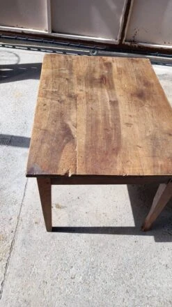 Small Table Or Desk -Room Fold Zone 6123f74b 3edd 4579 855a 6e3d9bdc1f17