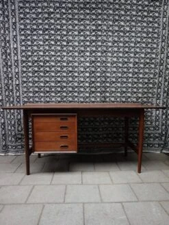 Danish Design Rosewood Desk By Arne Vodder For Sibast, 1960s -Room Fold Zone 62ad2be6 ac61 41b4 b1ac 4a80555c5284