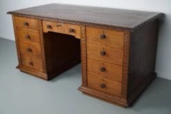 Antique Dutch Carved Oak Art Nouveau Desk / Shop Counter, Early 20th Century -Room Fold Zone 651a3545 d54c 455f 894c c265bd5c3e71