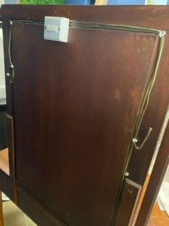 Dressing Table, Triptych Mirror And Tassel Lamps 34 Dressing Table, Triptych Mirror And Tassel Lamps -Room Fold Zone 65540dc5 b731 456c a95a 87813a2c6826