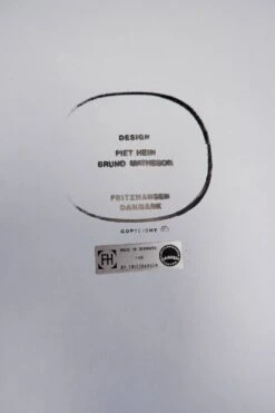 Superellipse Dining Table By Fritz Hansen, 1974 25 Superellipse Dining Table By Fritz Hansen, 1974 -Room Fold Zone 678e5689 c165 4296 806b e9c2eee72d41