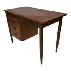 Vintage Desk 1960s Compact Workplace Design -Room Fold Zone 679a0547 6c65 40f6 b594 4d24a9504bf5