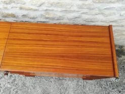 Scandinavian Dressing Table -Room Fold Zone 683cdeee c86d 493b a90a 4f479b899336