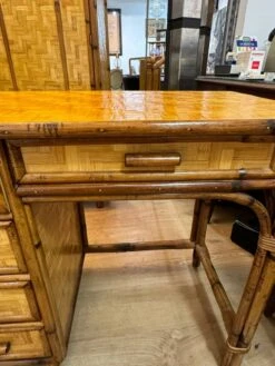 Woven Bamboo Desk From The 50s/60s -Room Fold Zone 6d03e857 b37e 41cb b8f8 111635f1353c