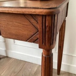 Vintage Art Deco Style Dressing Table -Room Fold Zone 6d5c7973 fe58 4bb1 864f c676d6b74953