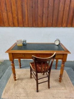 Leather Top Desk, 2 Extensions -Room Fold Zone 6de9db2e 259e 4547 b58c 306ec1a3c185