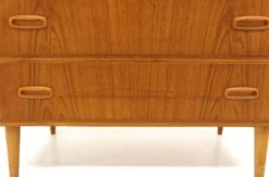 Scandinavian Teak Chest Of Drawers, Sweden, 1950 16 Scandinavian Teak Chest Of Drawers, Sweden, 1950 -Room Fold Zone 6fdd9565 0a6f 4ff5 bad8 98a8560e4367