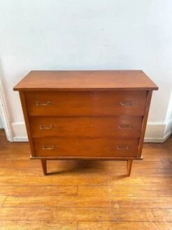 Scandinavian Chest Of Drawers 3 Vintage Drawers 1970 -Room Fold Zone 72991e27 1d24 4395 9381 22a343d12a6a