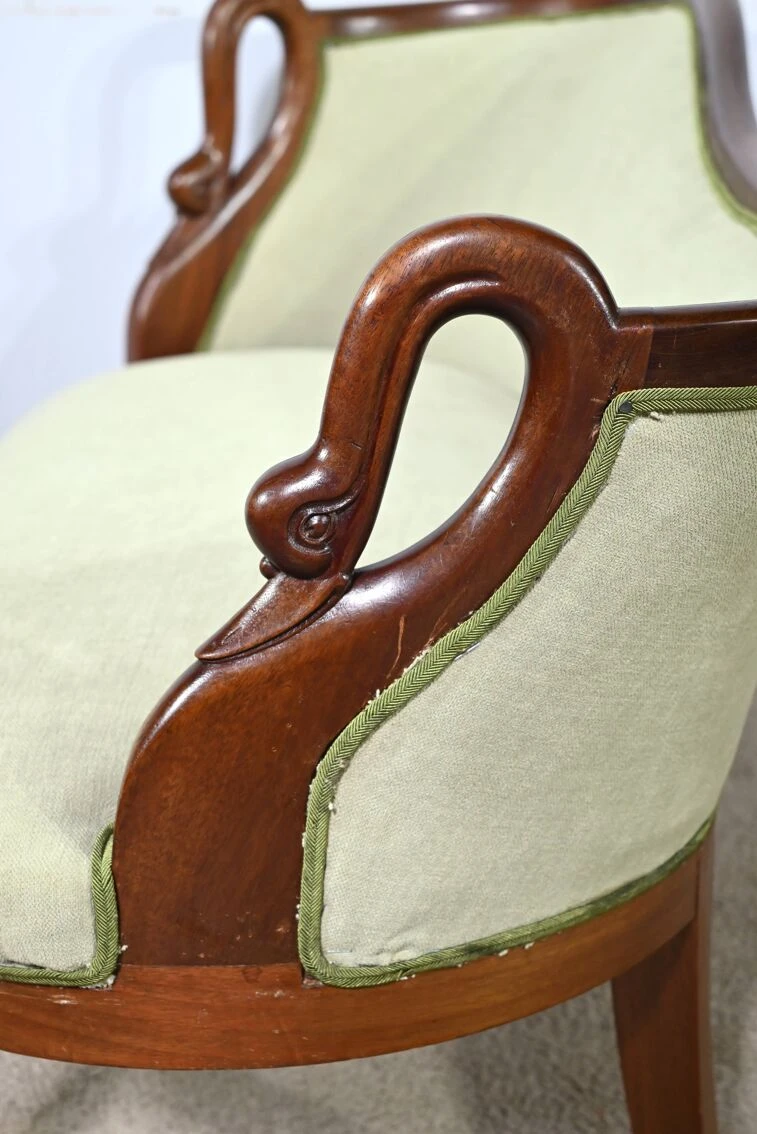 Small Mahogany Backsplash Daybed, Return From Egypt Style – Early 20th Century 7 Small Mahogany Backsplash Daybed, Return From Egypt Style – Early 20th Century - Image 5