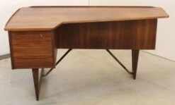 Peter Løvig Nielsen Boomerang Bureau 'Flovlev' Vintage Midcentury -Room Fold Zone 7a4047a9 23bb 4836 8c35 5d026585e8a9