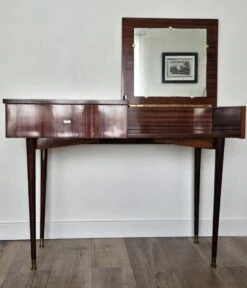 Formica Dressing Table With Mirror -Room Fold Zone 7c667eff 6581 4e19 b76e b16128373c44