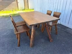 Breton Brutalist Table And Chairs Set -Room Fold Zone 7dcb4b99 00d9 4d02 a5aa 0003fc8c7a75