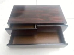 Vintage Dresser -Room Fold Zone 814b623f 8947 48aa bbbb 8249f6da5f75