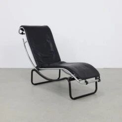 Postmodern Chaise Longue In Leather And Chrome, 1980s -Room Fold Zone 846901e0 3eda 44c5 a65e d28e260fe4be