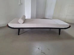 Reupholstered Mid Century Daybed Cleopatra - Teakwood, Woolfabric -Room Fold Zone 87a8c2ff dc77 4791 87e5 87b946a4d052
