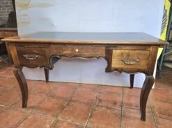 Old Louis XV Style Desk In Solid Oak -Room Fold Zone 894def43 c29a 4480 bbc3 7e7d55b91223