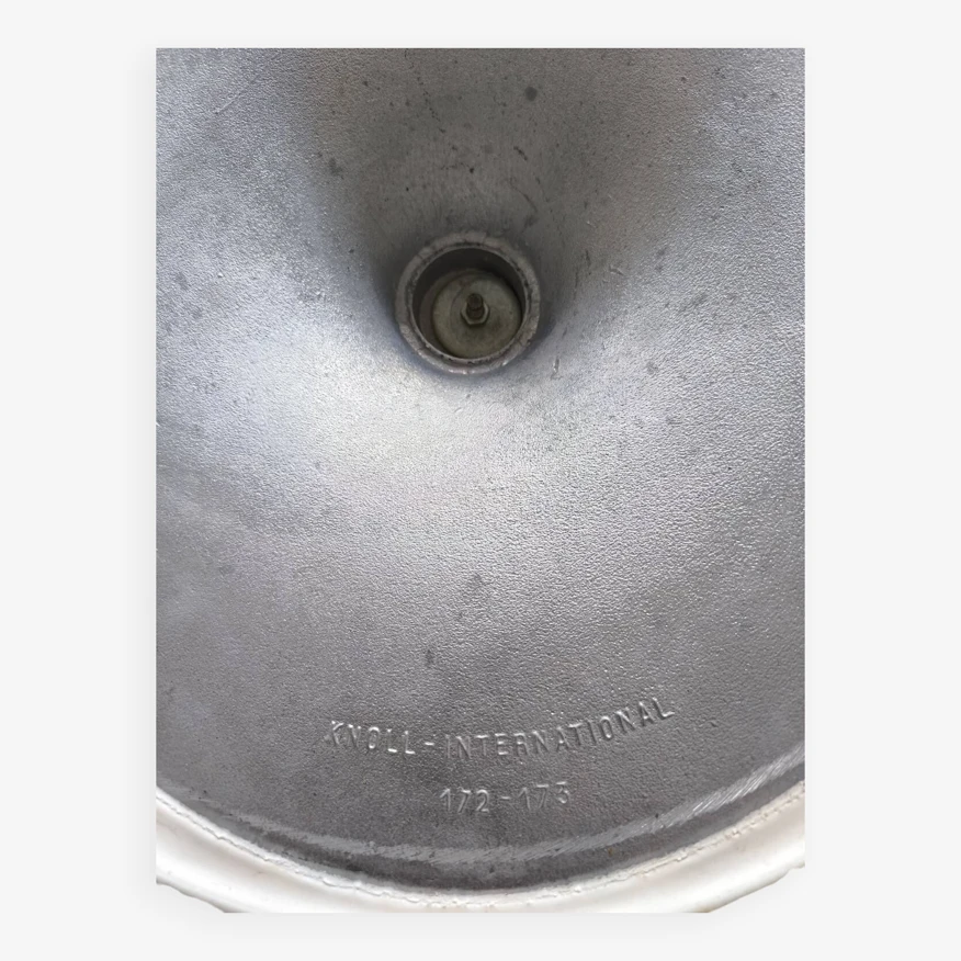 Knoll Table By Eero Saarinen 9 Knoll Table By Eero Saarinen - Image 7