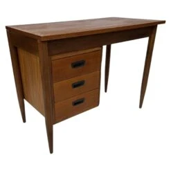 Vintage Desk 1960s Compact Workplace Design -Room Fold Zone 8ac3d832 f863 47fb 8c3b fd59e7ca6359