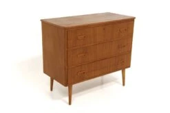 Scandinavian Teak Chest Of Drawers, Sweden, 1950 22 Scandinavian Teak Chest Of Drawers, Sweden, 1950 -Room Fold Zone 8b25e76c f367 48da a823 4dfada1db5b7