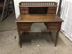 Art Deco Style Wooden Tiered Desk -Room Fold Zone 8b9354a1 420e 4eb6 884c 34e575308f98