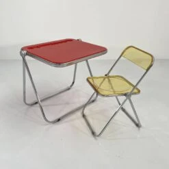 Platone Red Folding Desk By Giancarlo Piretti For Anonima Castelli, 1970 -Room Fold Zone 8c597430 0e38 4475 8cee 8857eb0406b6