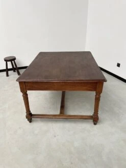 Oak Drapery Work Table 1900 -Room Fold Zone 8fb04c80 dadd 4aa1 8e91 efd6e768ab5a