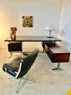 Vintage President Corner Desk In Rosewood Design By Gianni Moscatelli Vintage -Room Fold Zone 918e1b1b 09c6 45e9 af4a c1babeb6888c