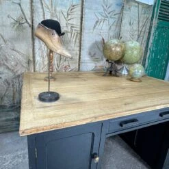 Large Double Desk -Room Fold Zone 92599a17 a212 4ff0 8379 291bd198ebce