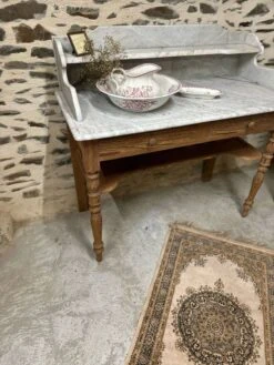 Stripped Vanity Unit Or Dressing Table -Room Fold Zone 92db35cc f83e 4497 8d39 8ab832ef1183