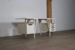 Achille Castiglioni Quark Desk BBB Bonacina, Italy, 1982 -Room Fold Zone 9381ecd6 bce9 4607 9df5 48d0f9908574