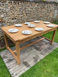 Solid Oak Farm Table For 6-8 People -Room Fold Zone 94b463e9 2fbb 4262 a90e 1915759195fe
