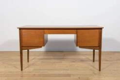 Mid-Century Freestanding Teak Desk, Denmark, 1960s -Room Fold Zone 94ceb9b0 5868 4ee7 9f2f 6e53fe30a0bb