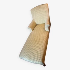 Old Chaise Longue -Room Fold Zone 952e6523 9c21 47af b86c 1826267dfa0b