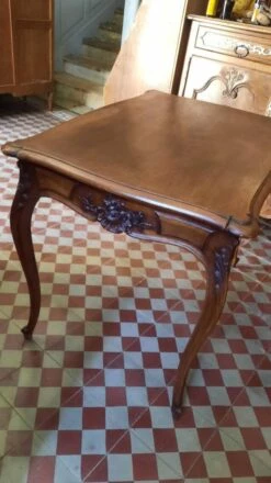 Louis Xv Style Desk -Room Fold Zone 960ab511 2d2c 49df b6e1 ca05a1c24268