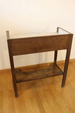 Hairdresser -Room Fold Zone 96902695 6cd6 4005 9ed7 64cbfa2cb82a