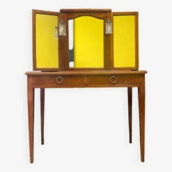 Dressing Table, Triptych Mirror And Tassel Lamps 36 Dressing Table, Triptych Mirror And Tassel Lamps -Room Fold Zone 97ef4820 8fb1 403e 8df4 017d80740042