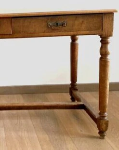 Louis XVI Style Flat Desk In Solid Oak 19th Century -Room Fold Zone 986668b6 d78d 4484 8a64 a29b5608c2ac