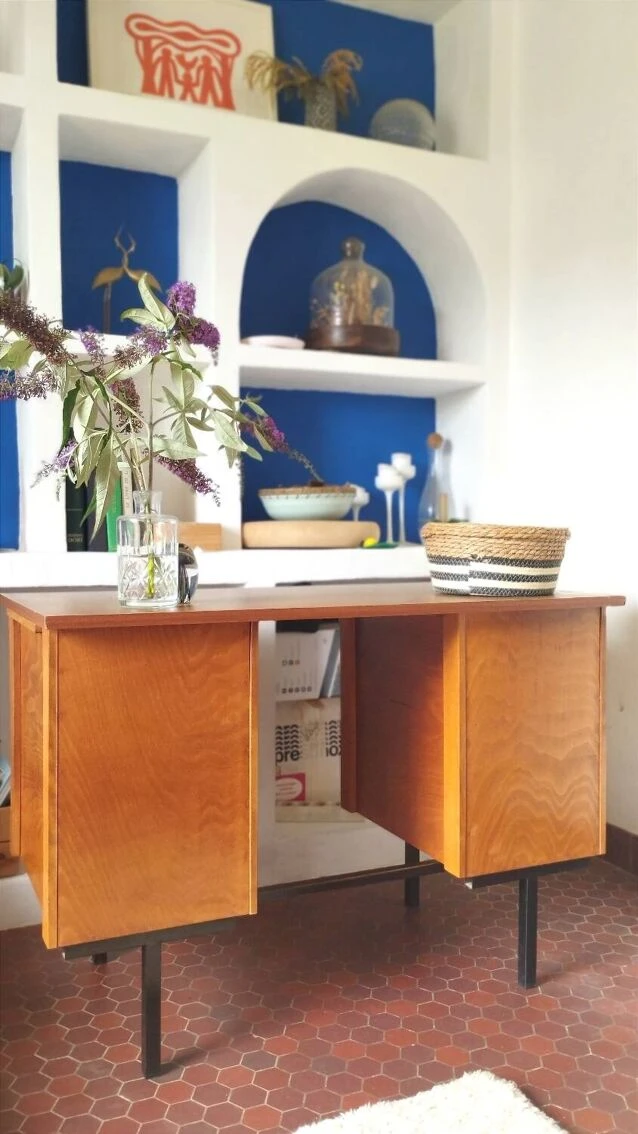 Modernist Desk 8 Drawers 4 Modernist Desk 8 Drawers - Image 2