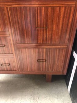 Old Large Formica Imitation Wood Chest Of Drawers 3 Drawers + 2 Vintage Boxes #a744 -Room Fold Zone 9913ed4f 85e0 4e22 b92c 673ef29690ae