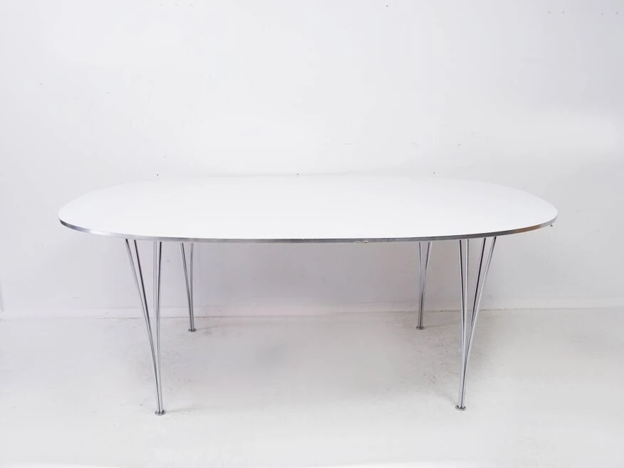 Superellipse Dining Table By Fritz Hansen, 1974 3 Superellipse Dining Table By Fritz Hansen, 1974