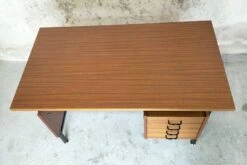 Modernist Desk "Alasia" -Room Fold Zone 9afb0374 e092 40d0 8a53 7d45cfa29af1