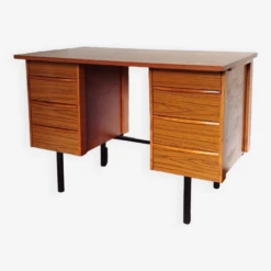 Modernist Desk 8 Drawers 21 Modernist Desk 8 Drawers -Room Fold Zone 9bf015da 1ff6 4423 a757 c4b4be79f243