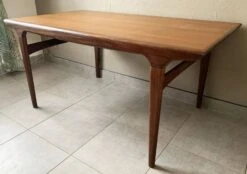 Danish Teak Dining Table By Johannes Andersen, 1960 -Room Fold Zone 9c6aa340 0752 4a27 a527 ee89d8426f54