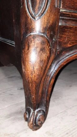 Oak Chest Of Drawers -Room Fold Zone 9dc09101 1cd1 492c 9834 73d58c337e91